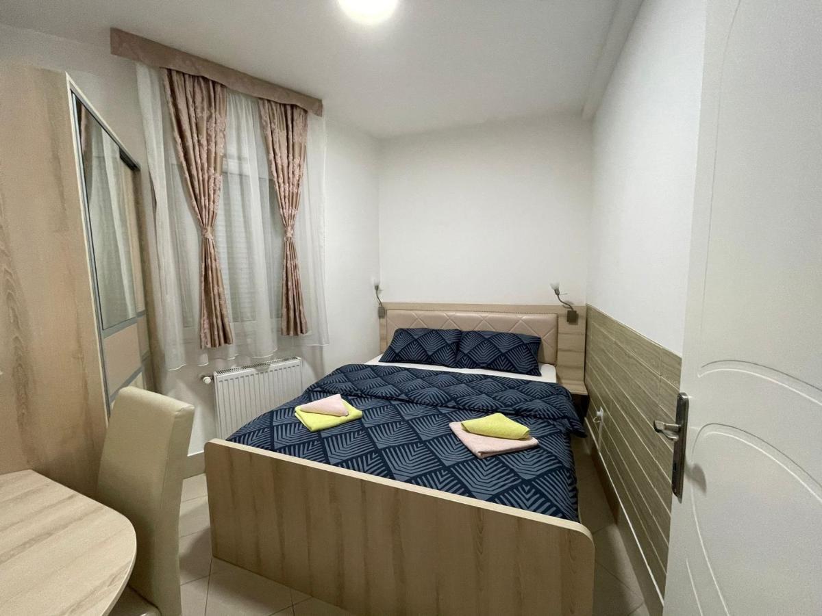 Holiday Wing Apartment 2 Jagodina Buitenkant foto
