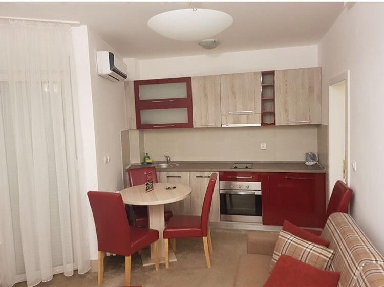 Holiday Wing Apartment 2 Jagodina Buitenkant foto