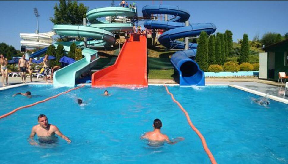 Holiday Wing Apartment 2 Jagodina Buitenkant foto